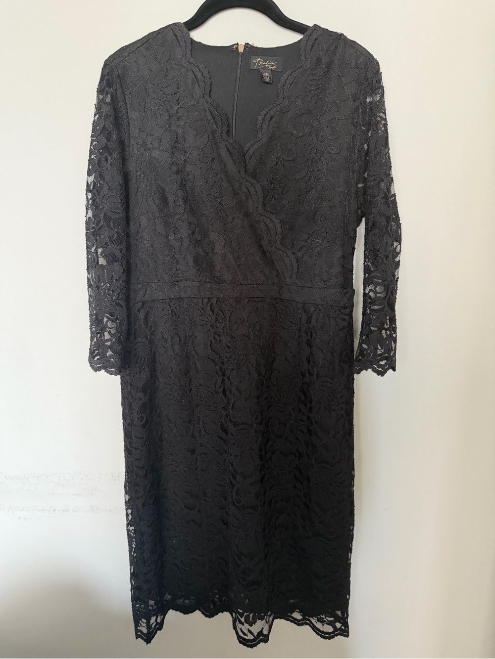 Tahari ASL Black Lace V-Neck Sheath Dress Medium